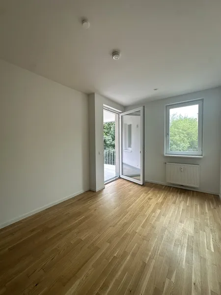 Kleine 2,5 Zimmerwohnung * Balkon * Einbauküche * Zweitbezug * im grünen Spandau — photo 1
